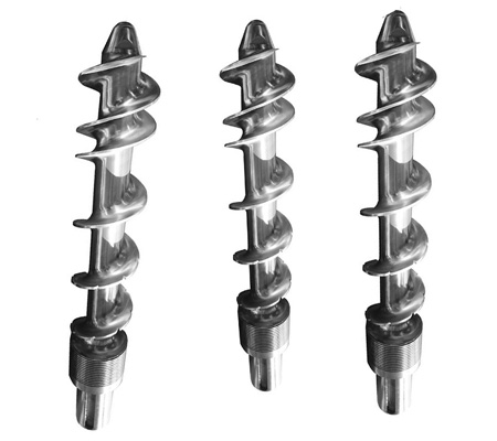 Rubber extrusion screws