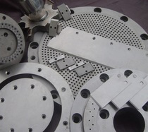 pelletizing knives and die plates